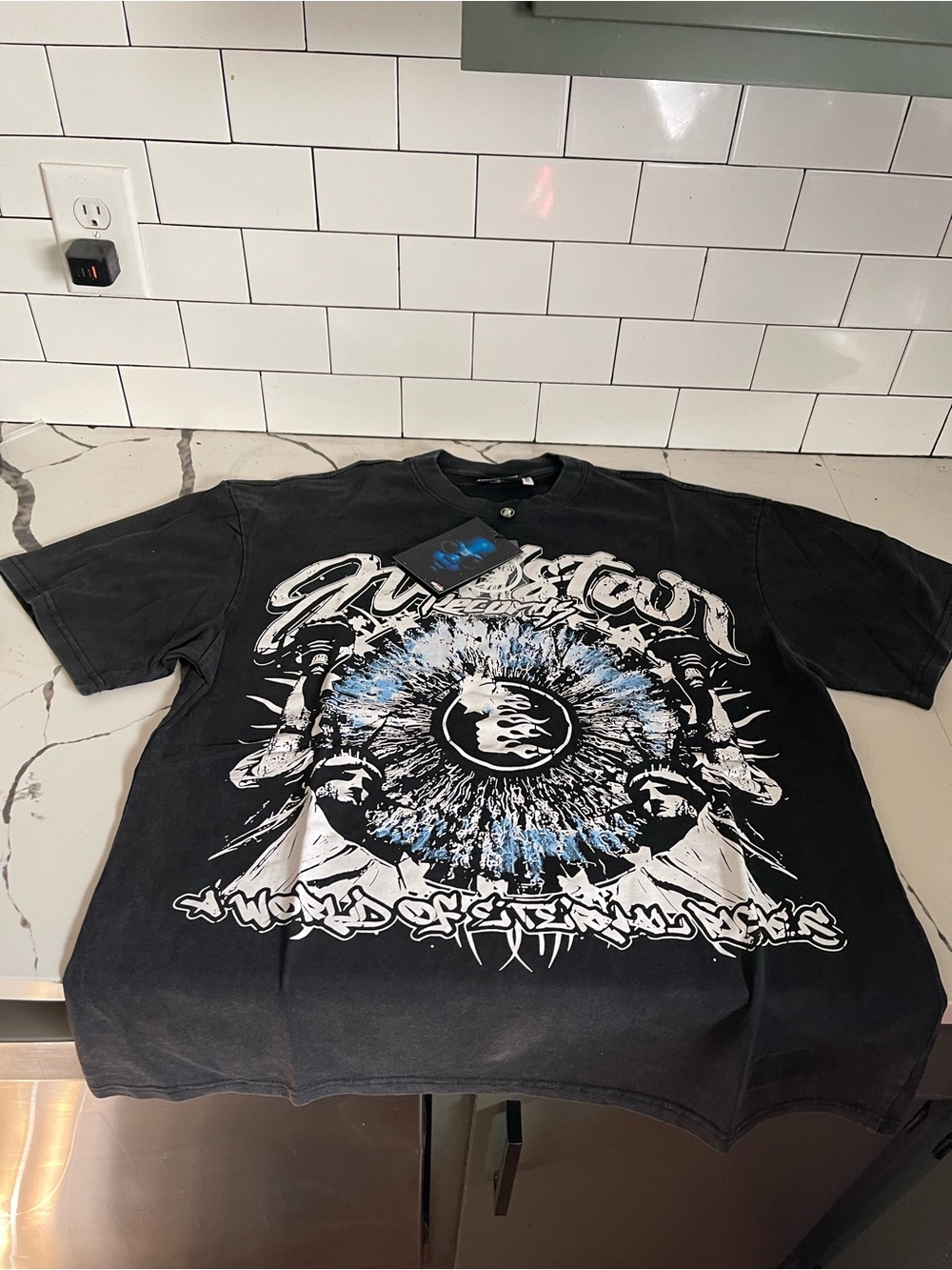 Mean HellStar Graphic Tee Size XL.